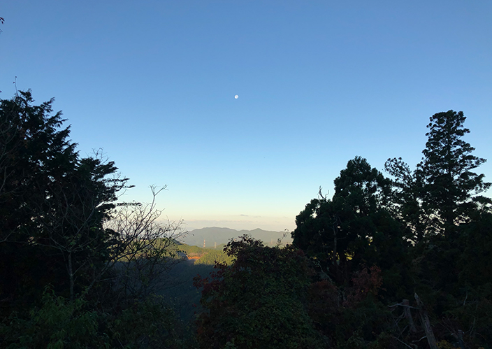 高野山の朝